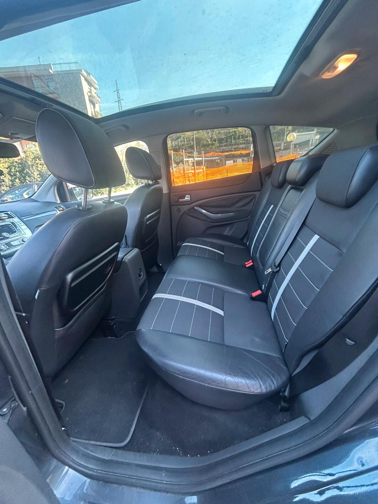 Ford Kuga 2.0 TDCi 136 CV 4WD Titanium DPF