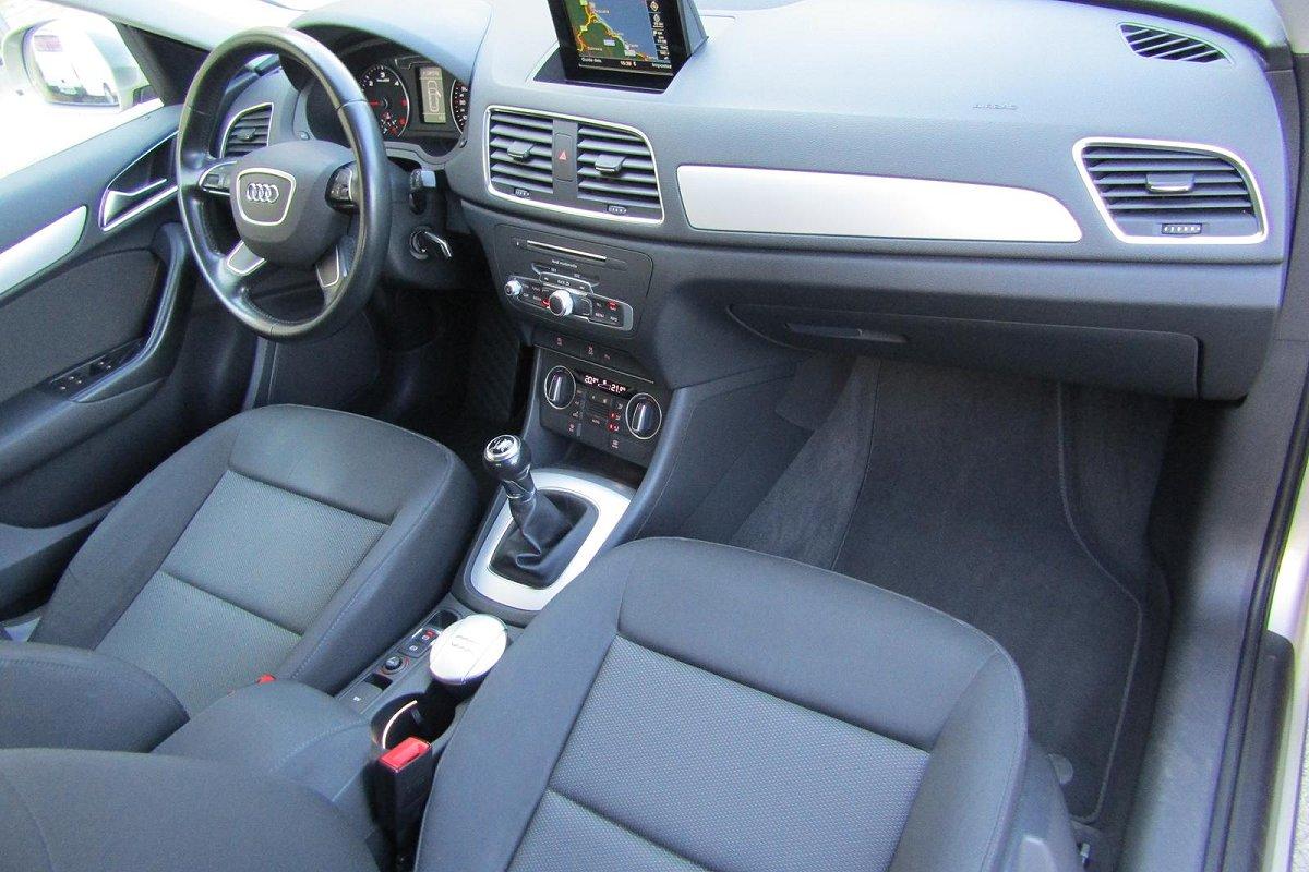AUDI Q3 2.0 TDI 150 CV Business