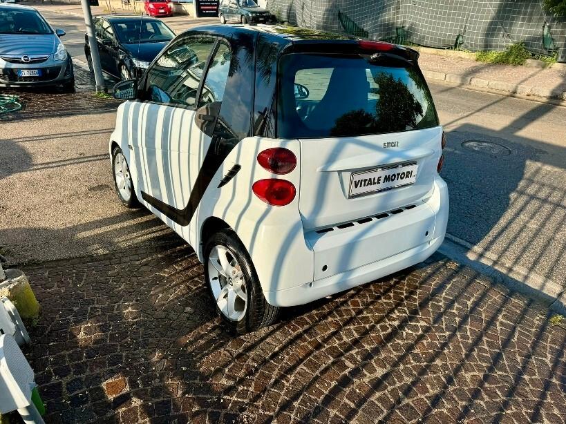 Smart ForTwo 800 DIESEL coupé pulse