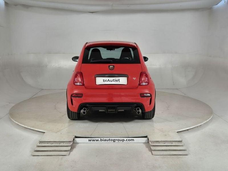 Abarth 695 1.4 t-jet Competizione 180cv