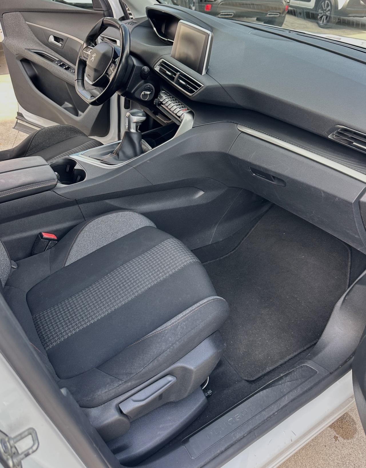 Peugeot 5008 1.5 BlueHDi 130CV S&S Allure 7 POSTI