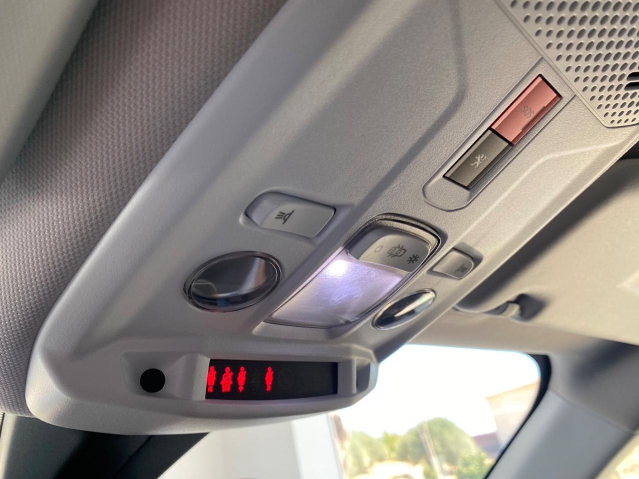 Peugeot 2008 BlueHDi S&S ALLURE+COCKPIT/KEYLESS2021