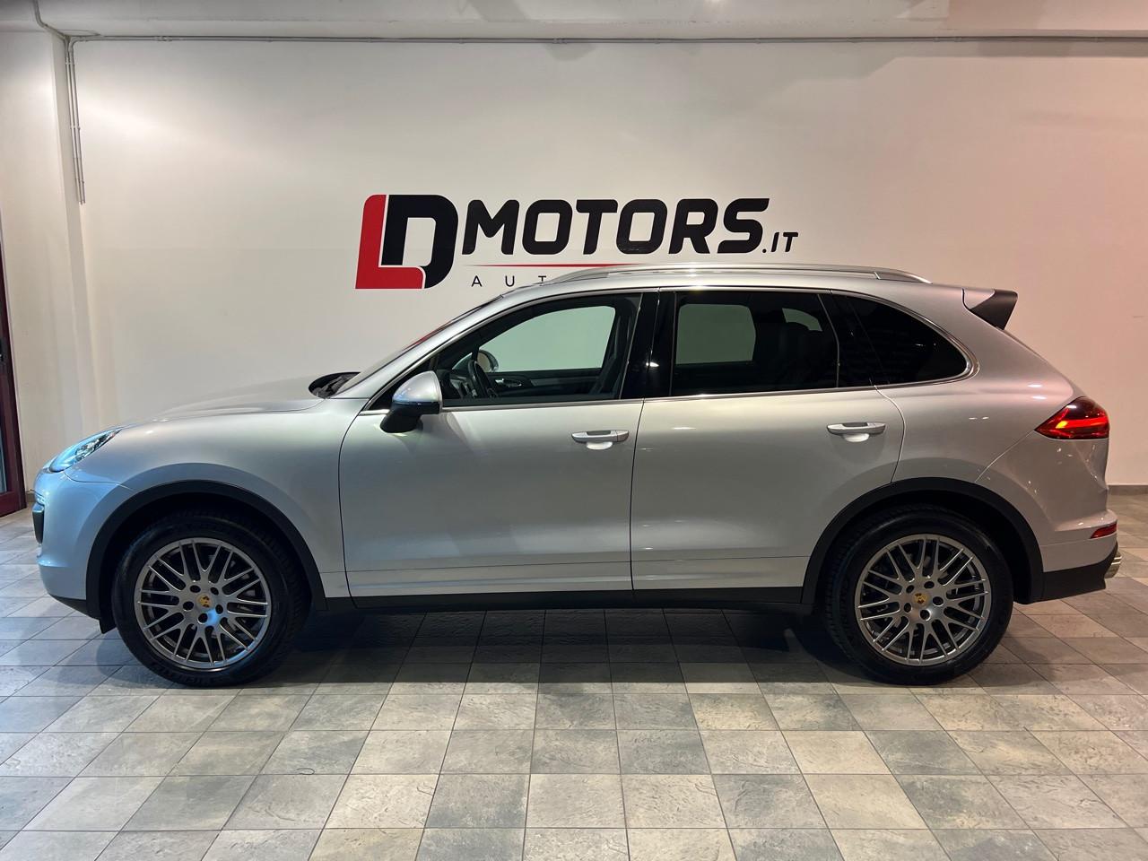 Porsche Cayenne 3.0 tiptronic