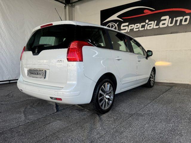 PEUGEOT 5008 cil. 2.0 HDi 163CV comandi Disabili