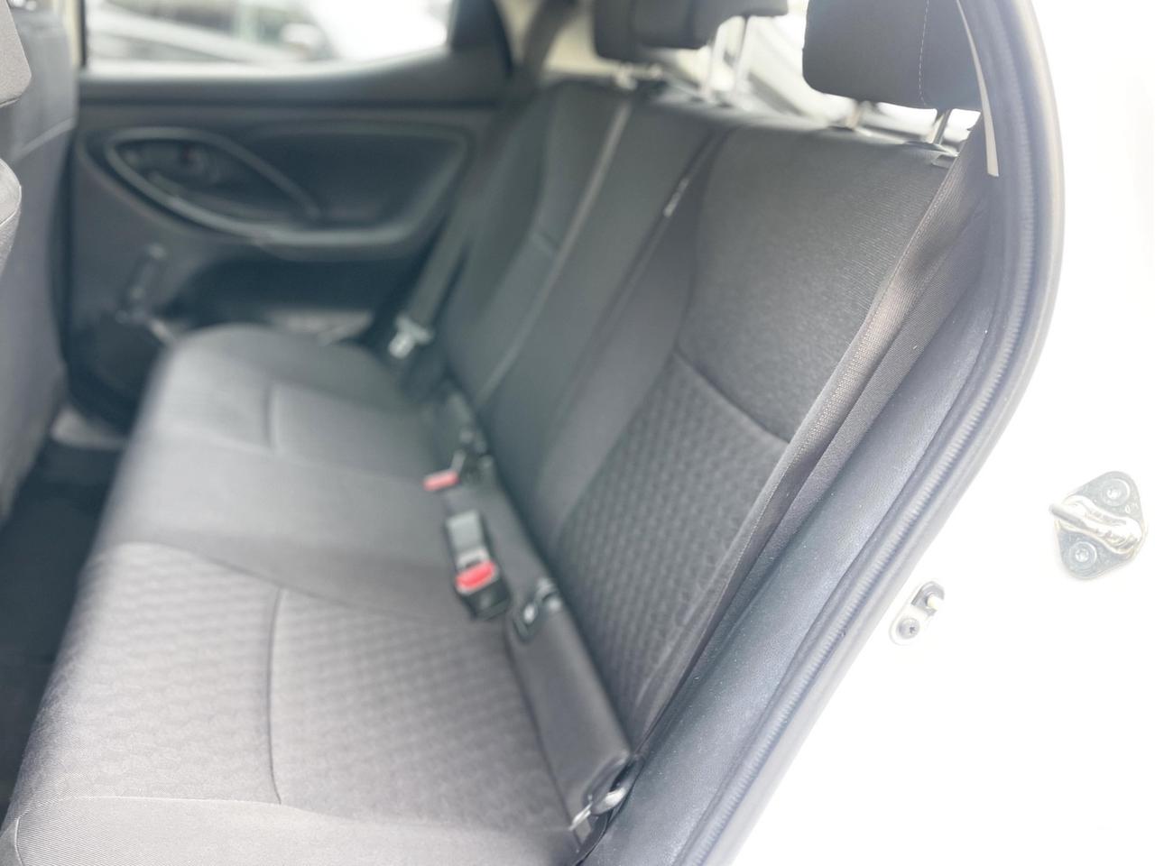 Toyota Yaris 1.5 Hybrid 92CV E6 Automatica! Neo - 2021