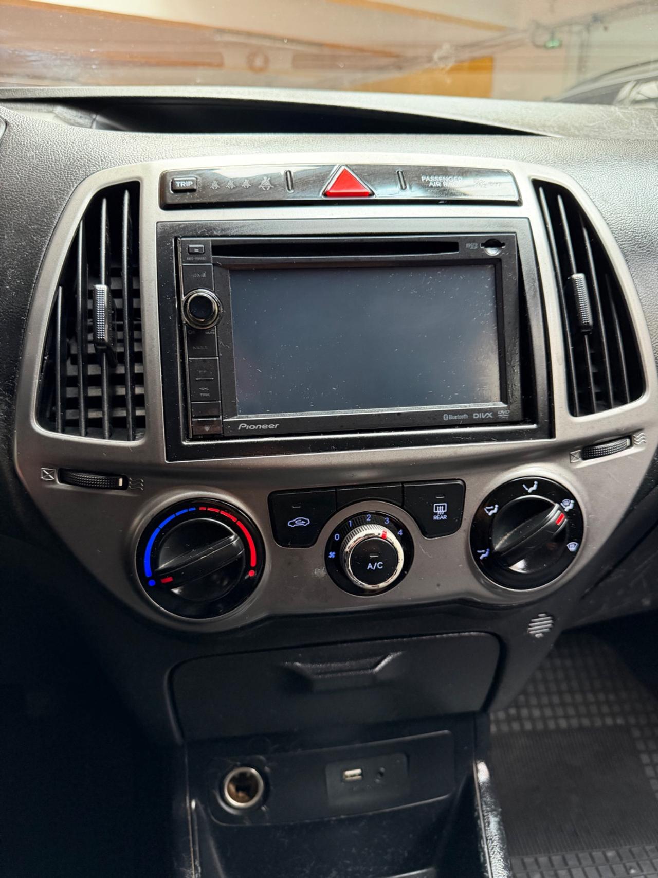 Hyundai i20 1.2 Neopatentati Euro 5