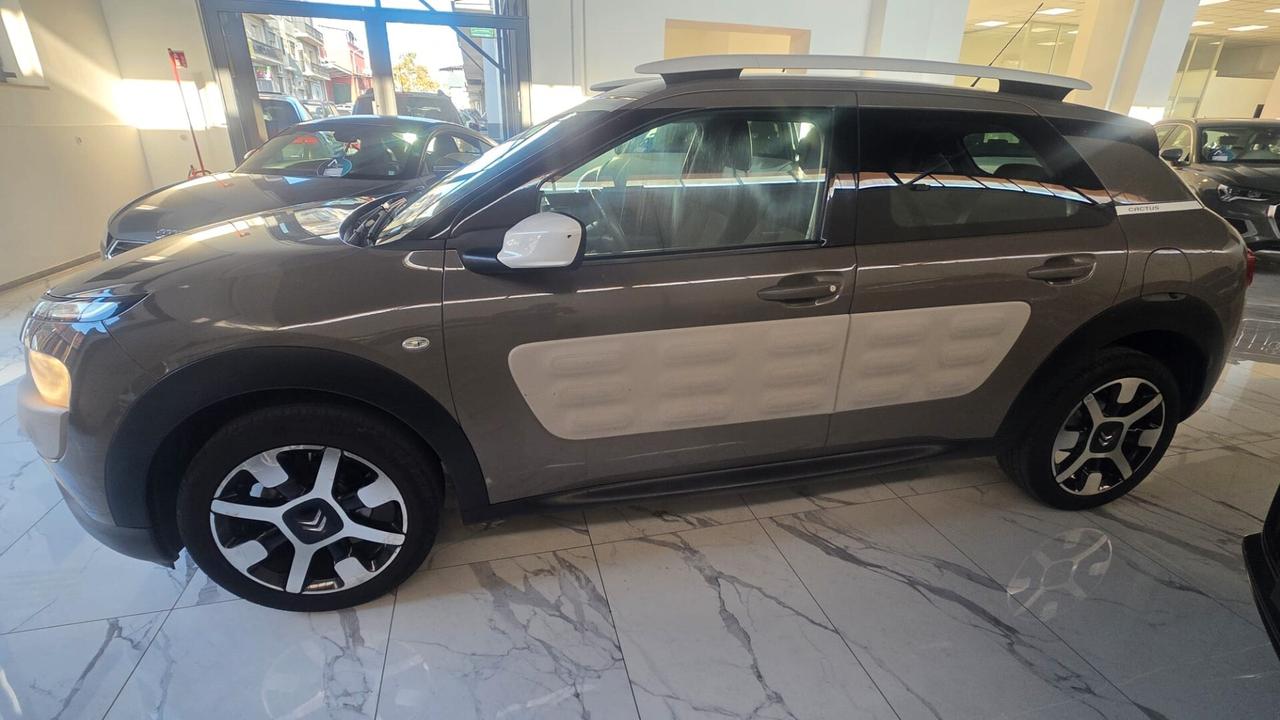 Citroen C4 Cactus PureTech 82 S&S ETG Shine Edition