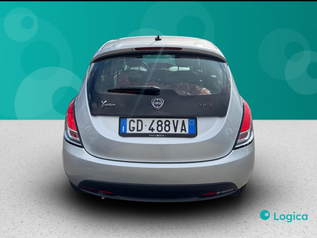 LANCIA Ypsilon III 2021 - Ypsilon 1.0 firefly hybrid Silver s&s 70c