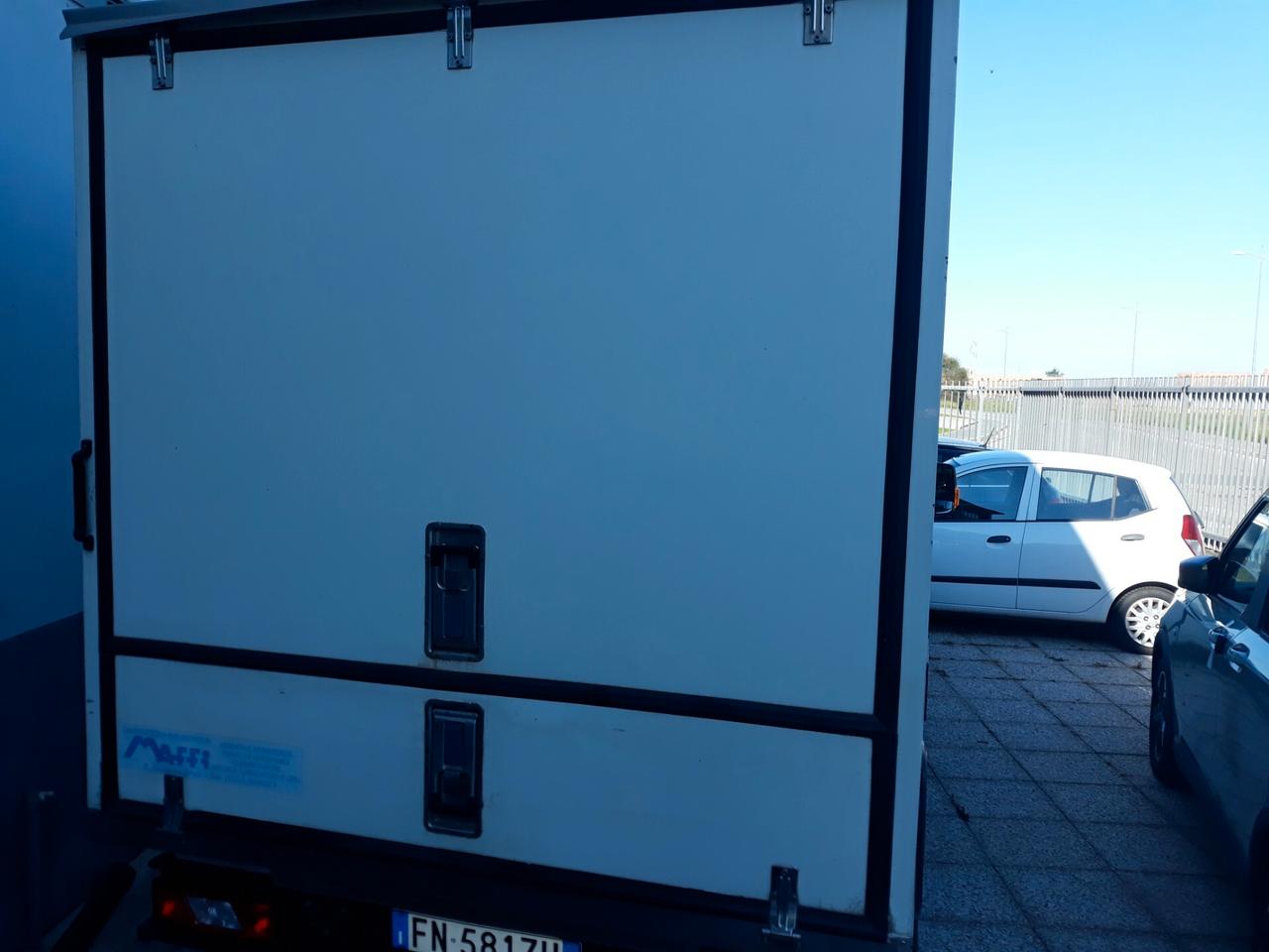 FORD TRANSIT COIBENTATO KM 55.000 T 3.500 PATENTE B