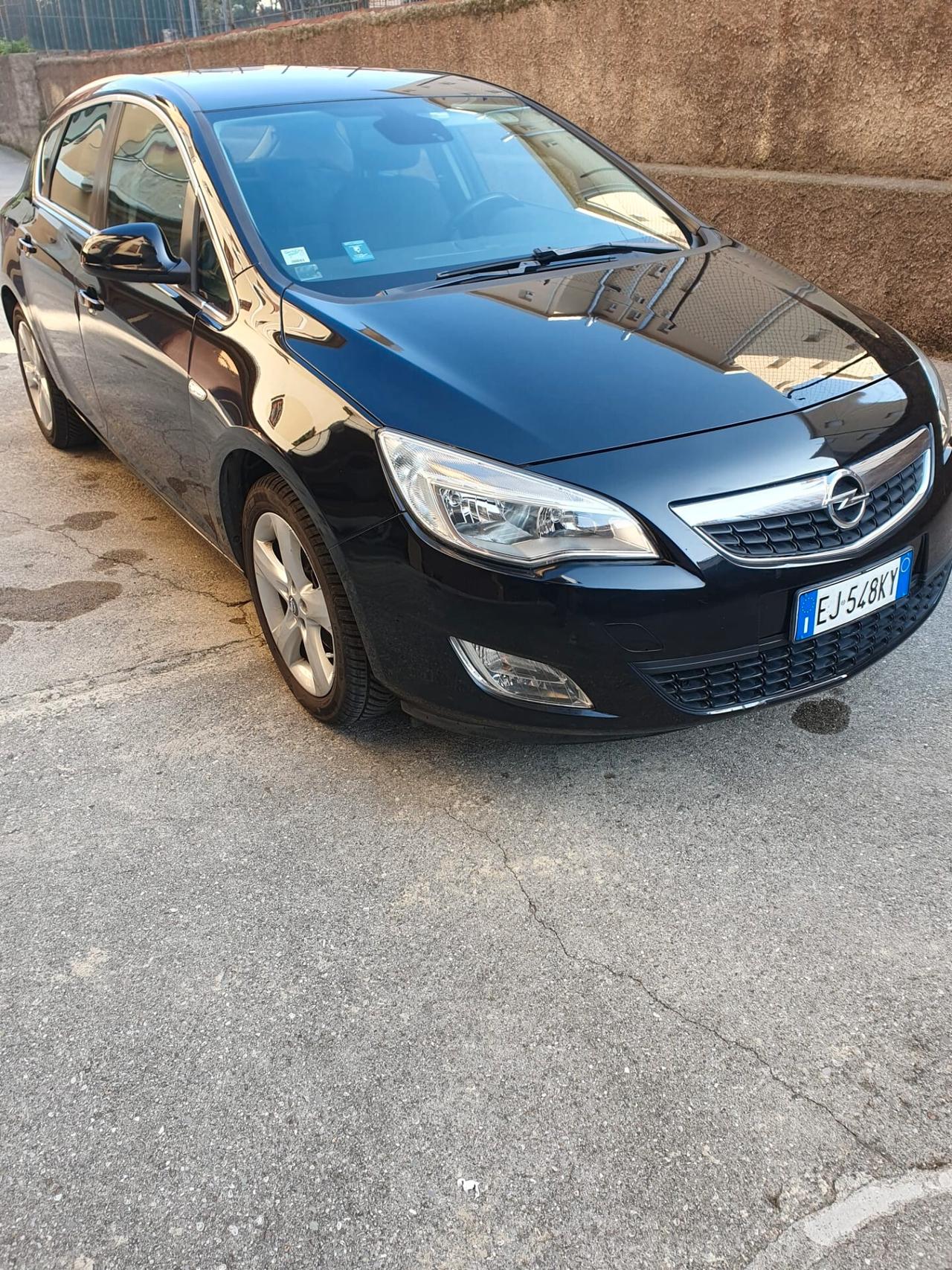 Opel Astra 1.4 100CV 5 porte Elective