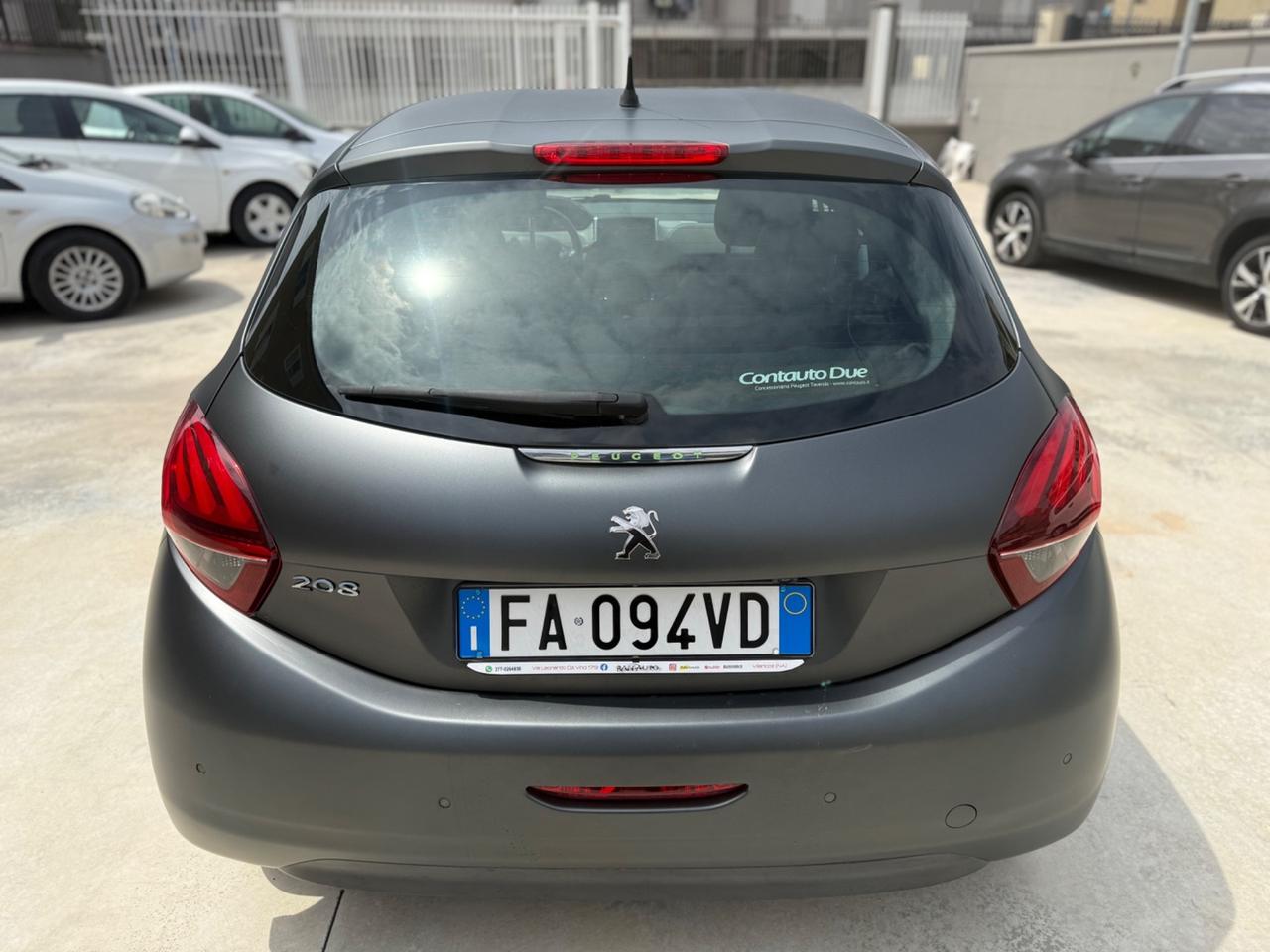 Peugeot 208 PureTech 82 5 porte Allure