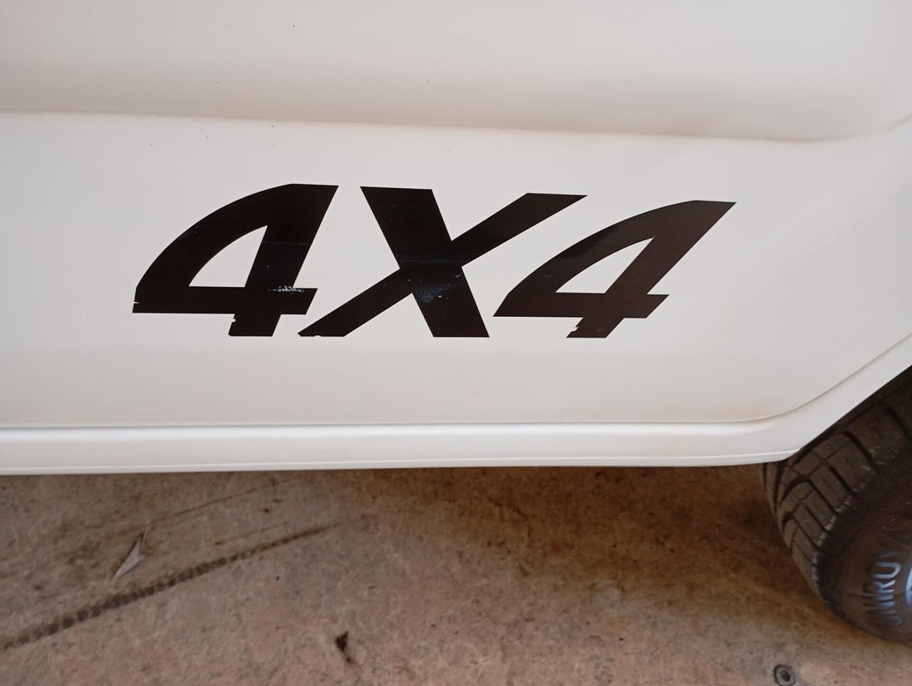 Peugeot Partner Tepee BlueHDi 100 4x4 Active Traction Control
