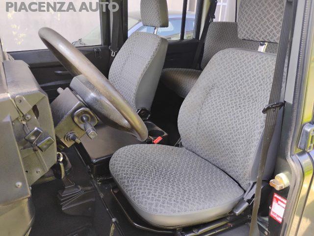 LAND ROVER Defender 110 2.5 Td5 cat CrewCab S