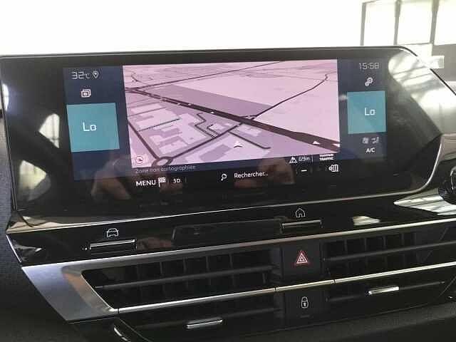 Citroen C4 motore elettrico 136 CV Shine