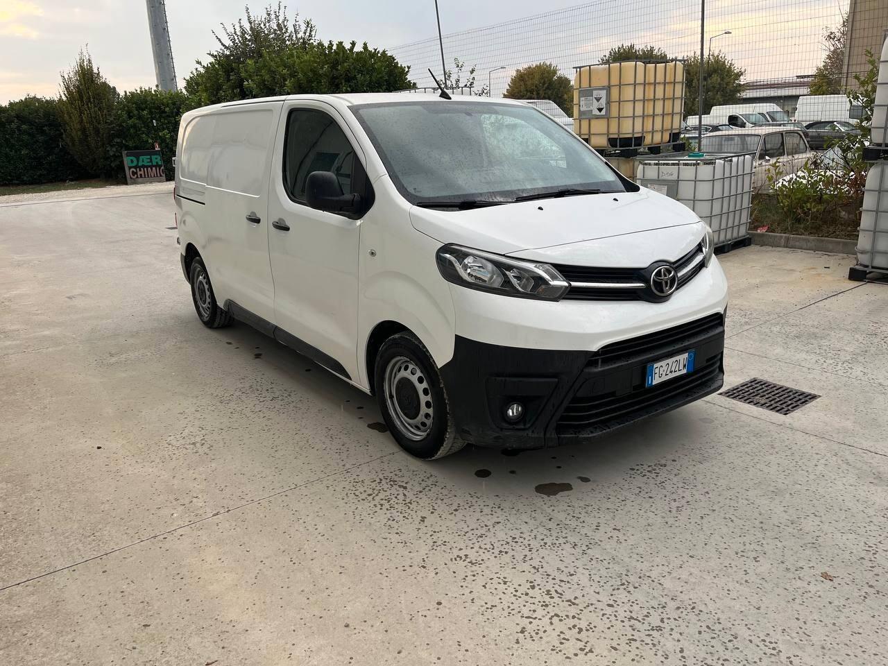 Toyota Proace 1.6D 115CV S&S Furgone 4p.10q Comfort
