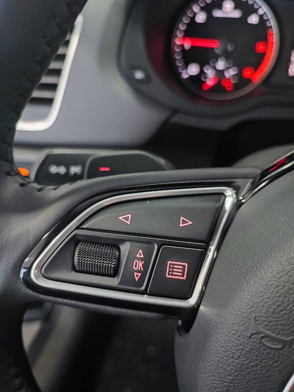 Audi Q3 2.0 tdi Sport 150cv s-tronic