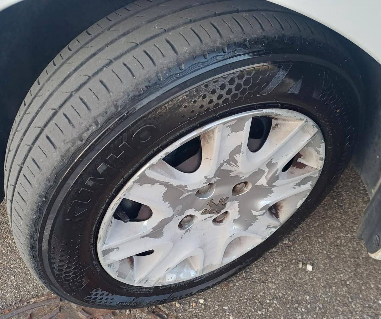 Peugeot 207 1.4 8V 75CV 5p. Energie Sport ECO GPL