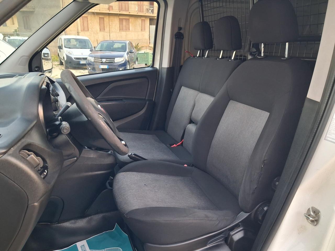 Doblò 1.6 MJT 16V 120CV 3 posti iva deducibile