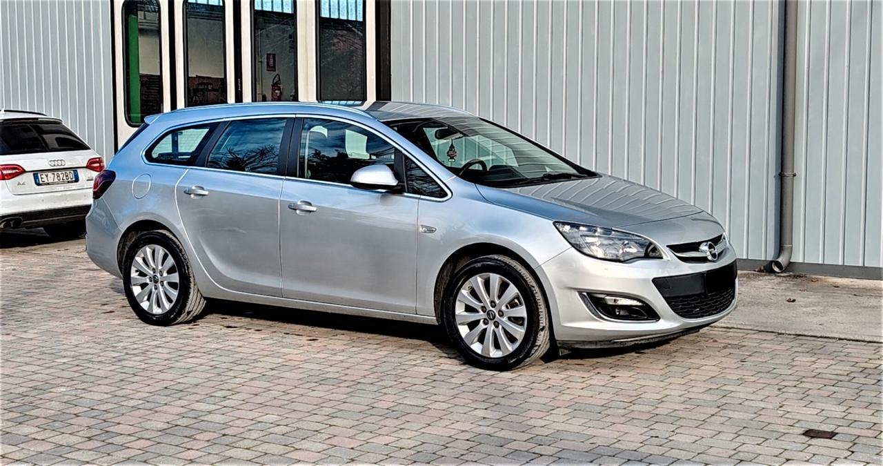 Opel Astra 1.6 CDTI 136CV S&S Sports Tourer Cosmo 2015