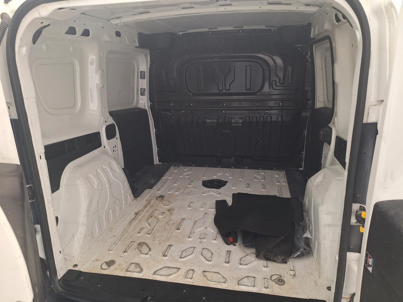 Fiat Doblo Doblò 1.6 MJT 105CV S&S PC-TN Cargo Business