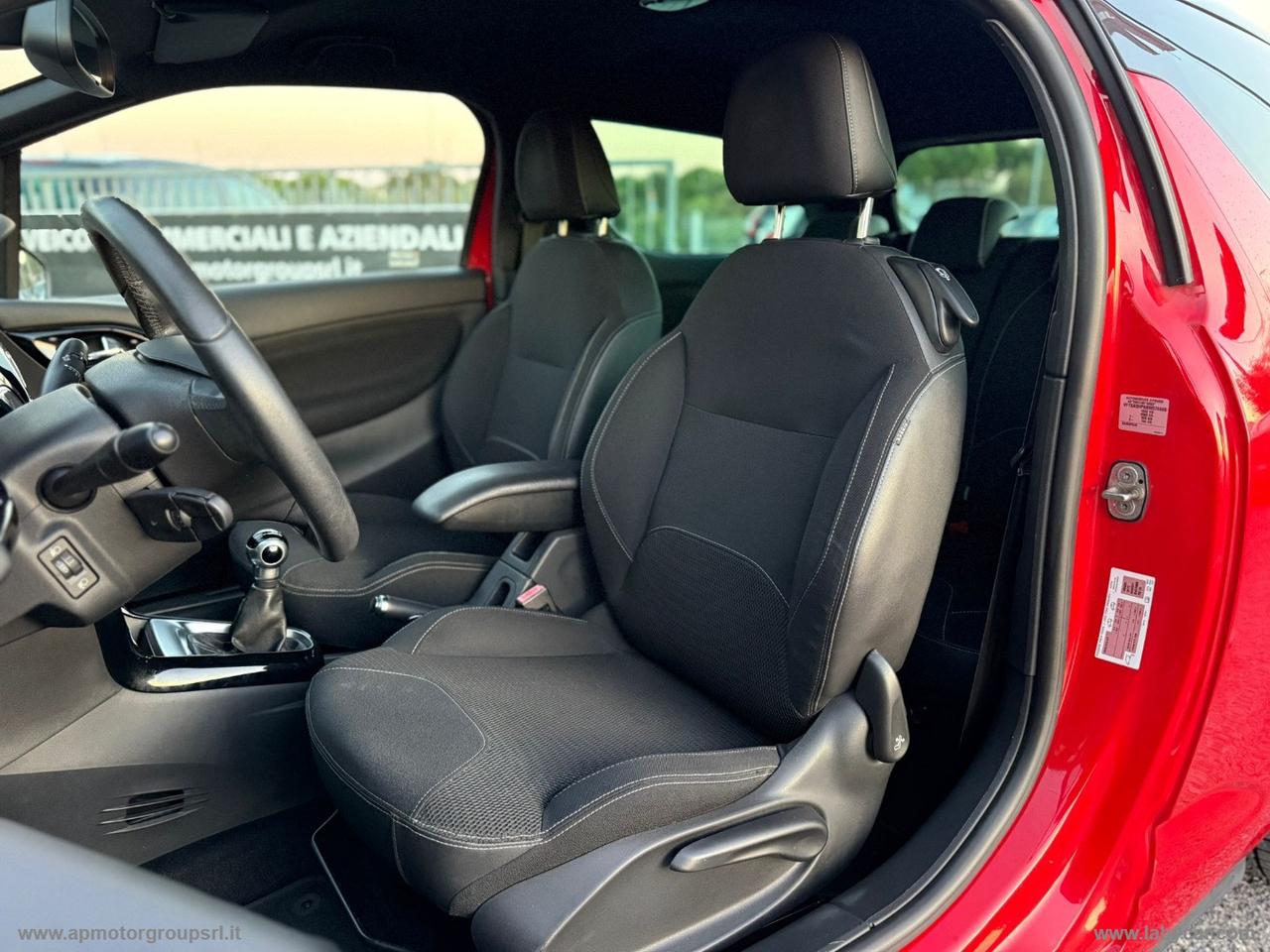 DS AUTOMOBILES DS 3 1.6 e-HDi 90 airdream EXCLUSIVE