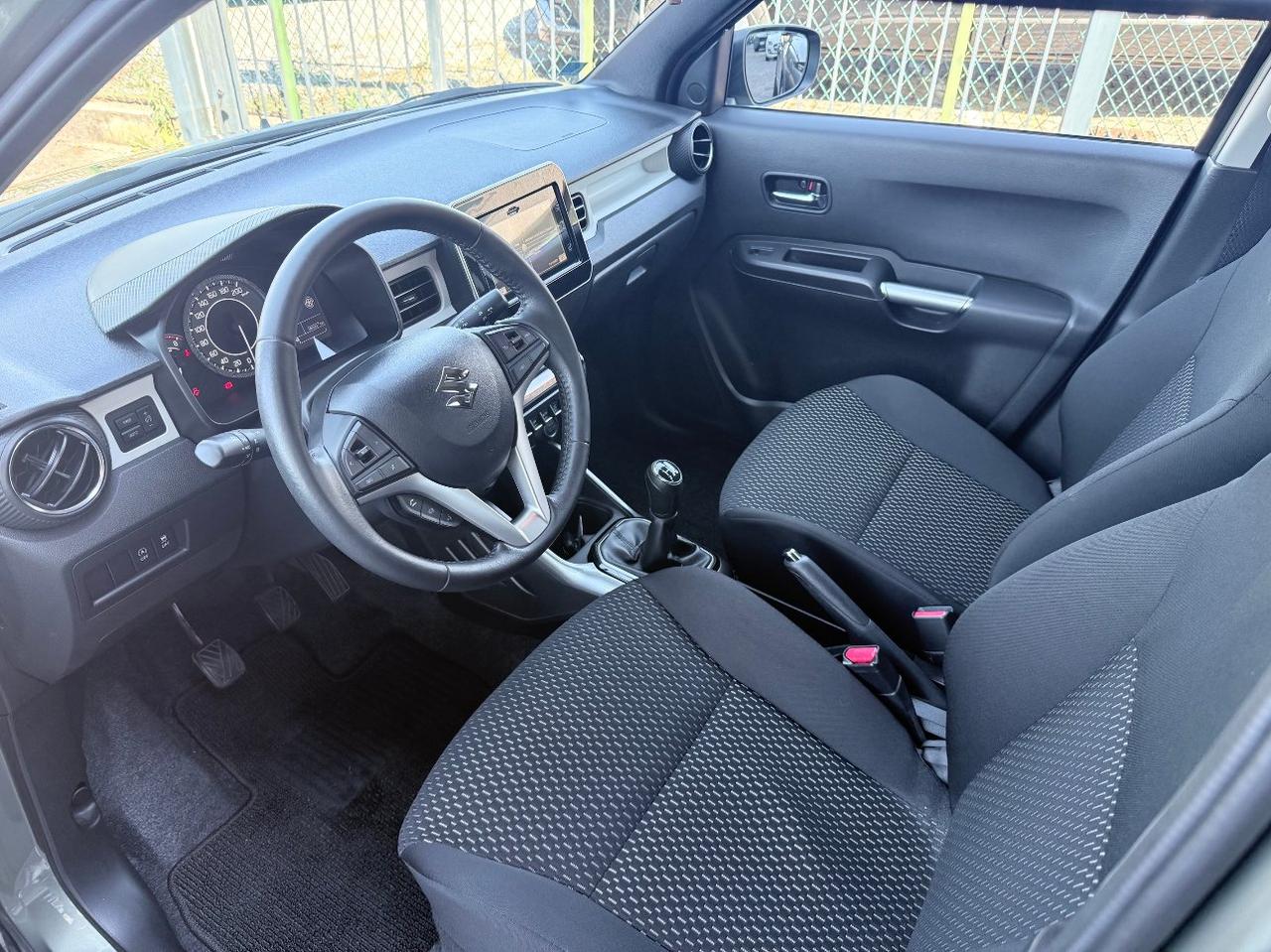 Suzuki Ignis 1.2h Top 2wd