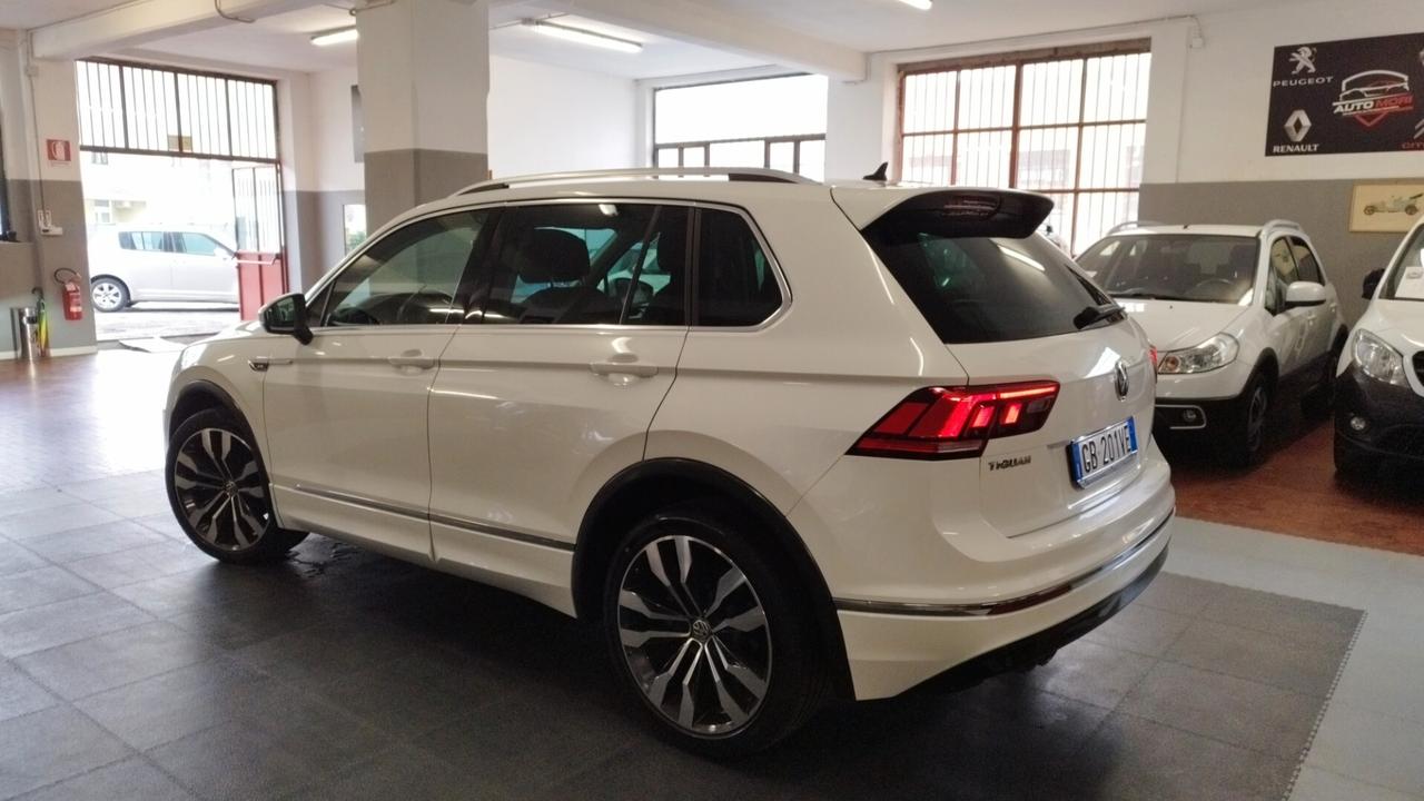 Volkswagen Tiguan 2.0 TDI 150 CV SCR DSG R-Line