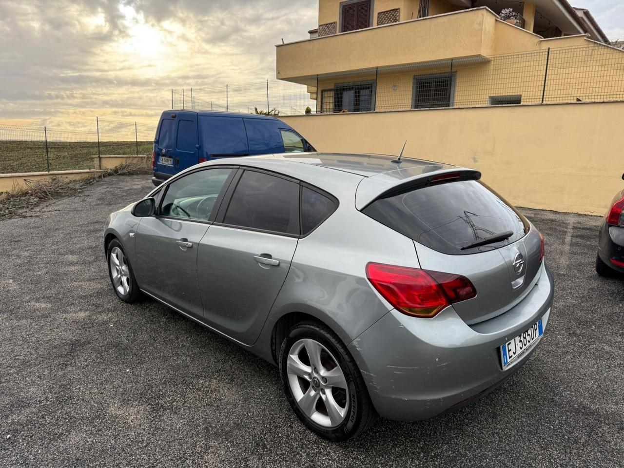 Opel Astra 1.7 CDTI 110CV 5 porte Elective