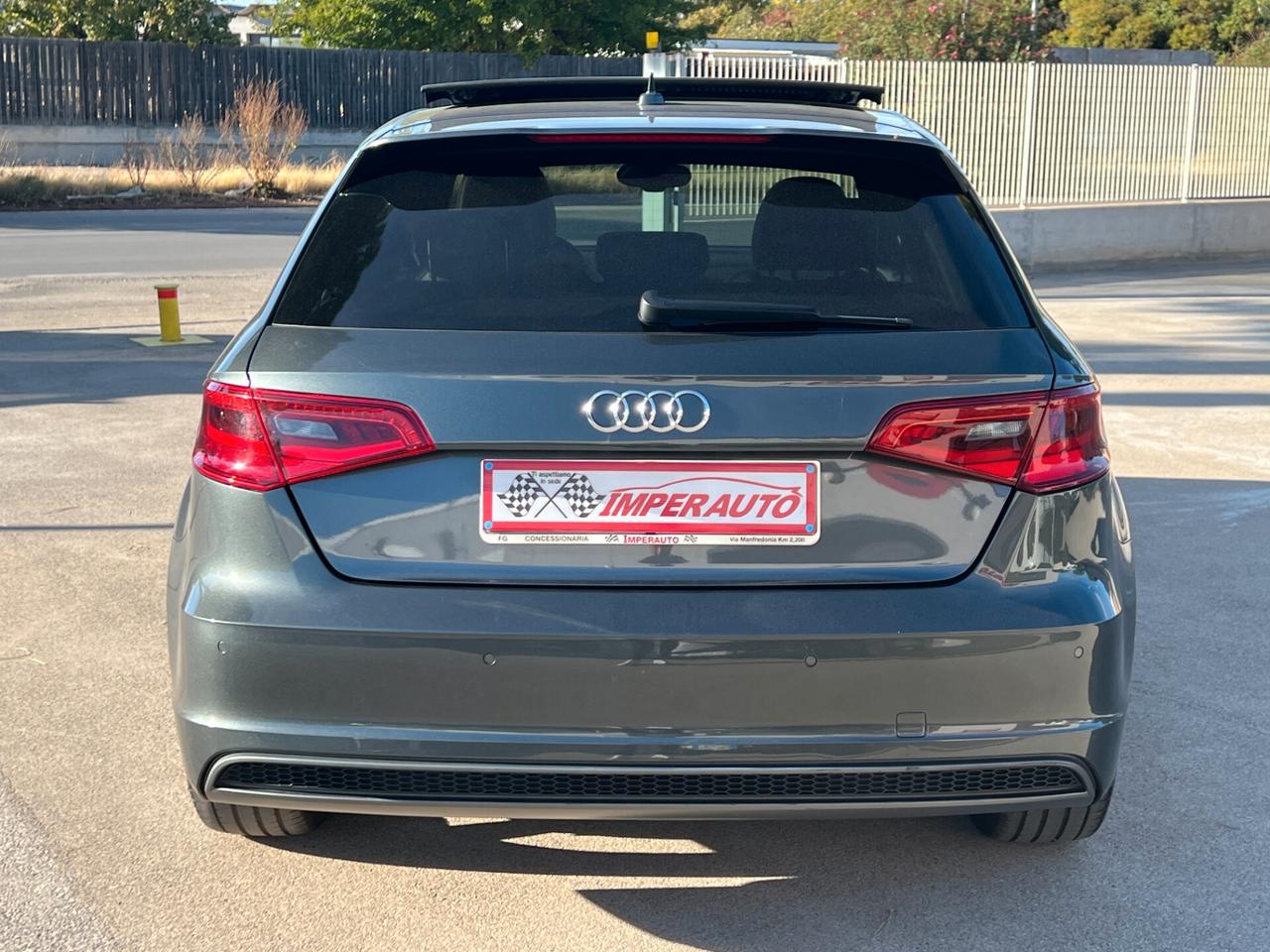 Audi A3 SPB 1.4 TGI G-Tron S-LINE CON TETTO