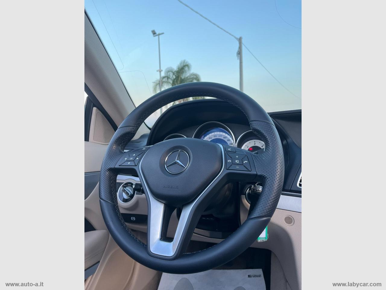 MERCEDES-BENZ E 220 BlueTEC Cabrio Sport