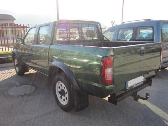 NISSAN NAVARA DOUBLE CAB NEOPATENTATI