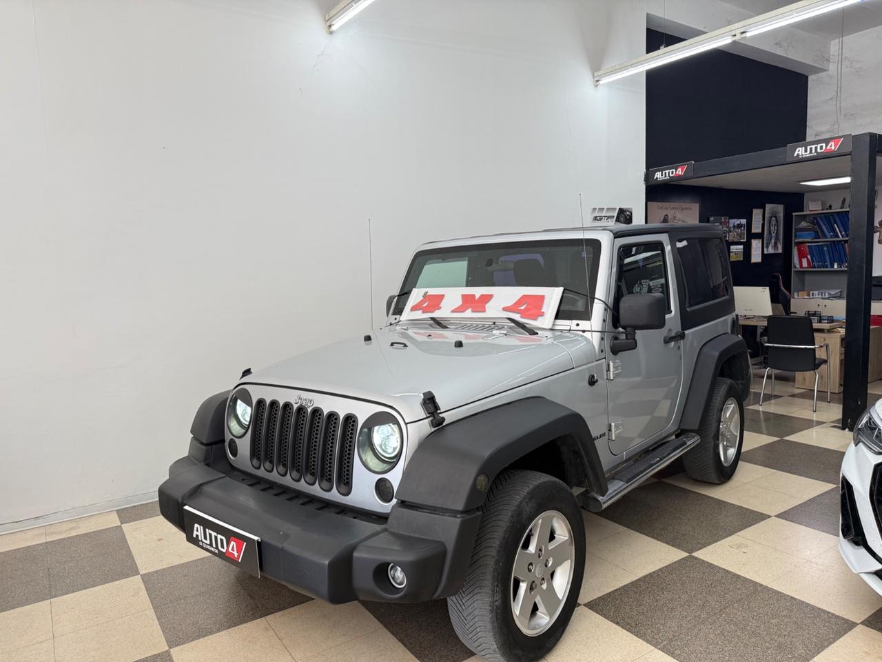 Jeep Wrangler Unlimited 2.8 CRD DPF full optional