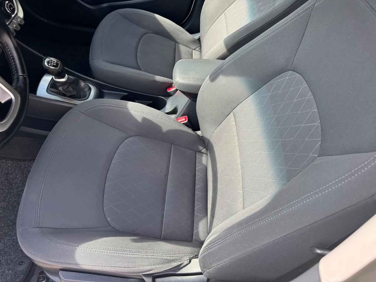 Kia Rio 1.4 CRDi 5p. Cool neopatentati euro 6