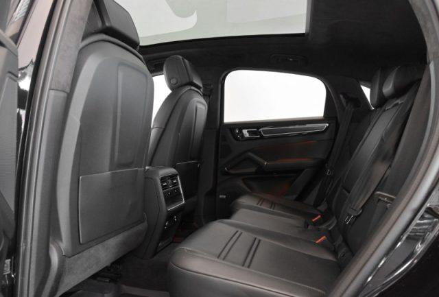 PORSCHE Cayenne Coupé 4.0 GTS