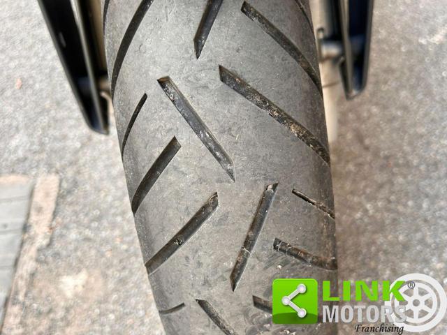 BMW R 1200 R R 1200 R
