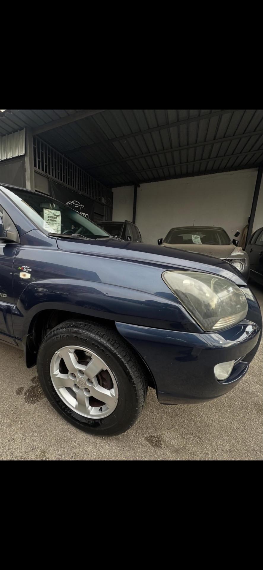 Kia Sportage 2.0 CRDI 140 cv 4x4 pari al nuovo .