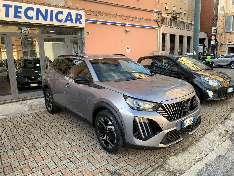 Peugeot 2008 PureTech 100 S&S Allure, SOLO KM 8.800!!!!!!!!!!!!!!