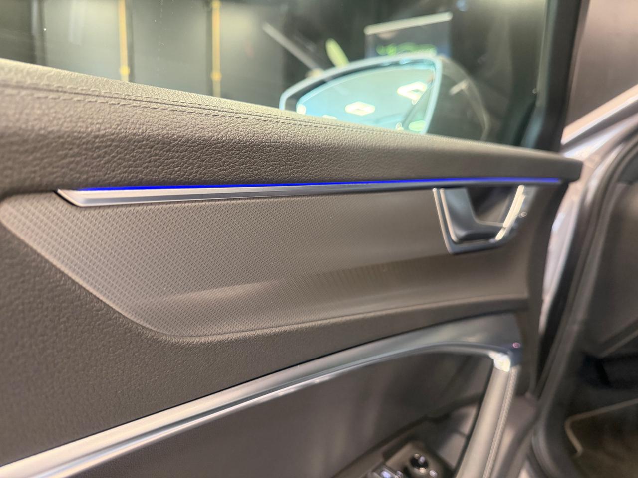 Audi A6 Avant 40 2.0 tdi mhev Business Design quattro s-tronic