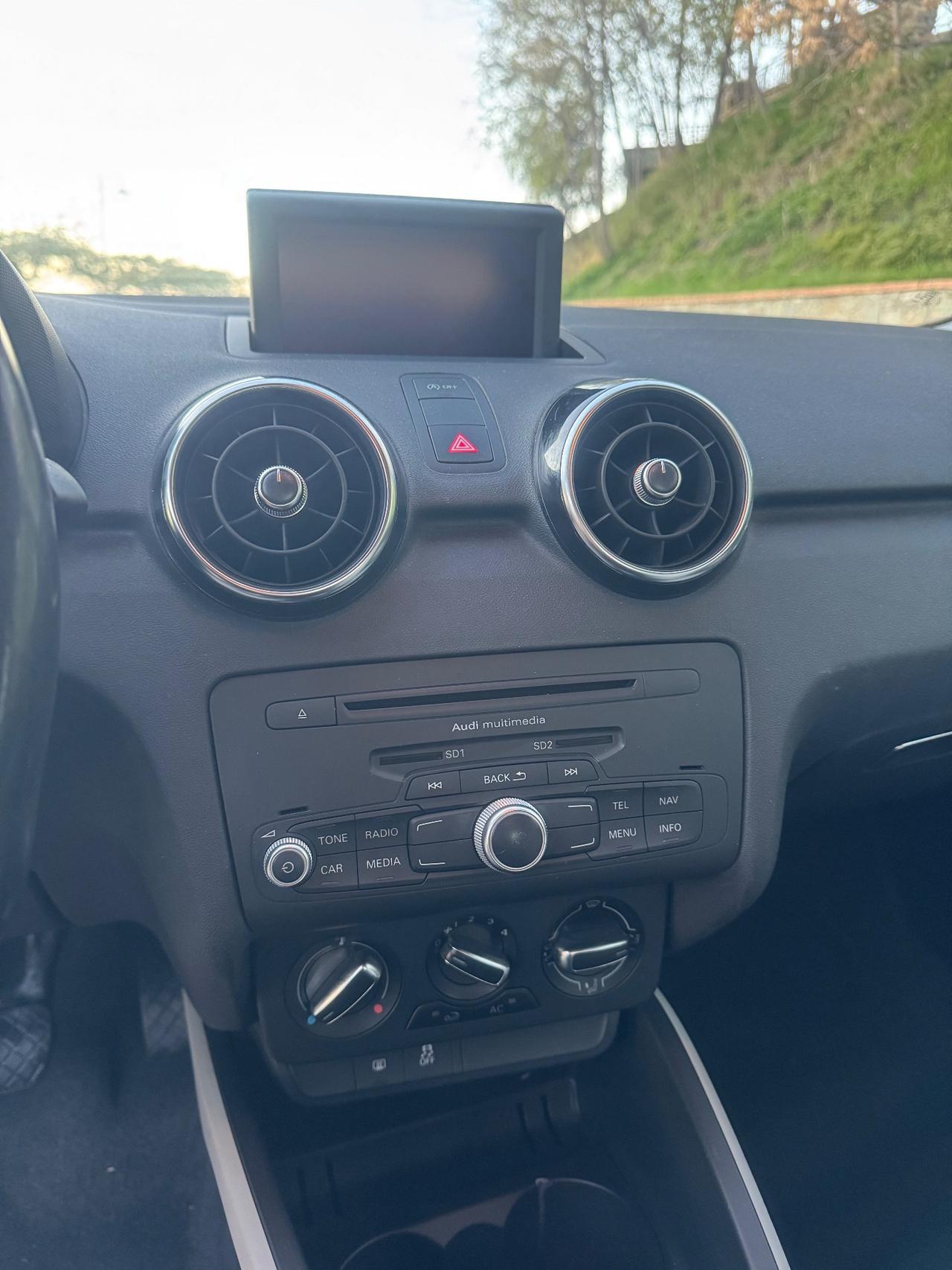 Audi A1 1.6 Diesel 90Cv 2014