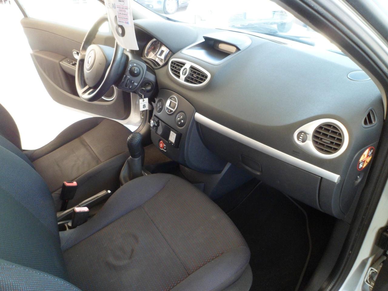Renault Clio 1.5 dCi 85CV SporTour sw full 08