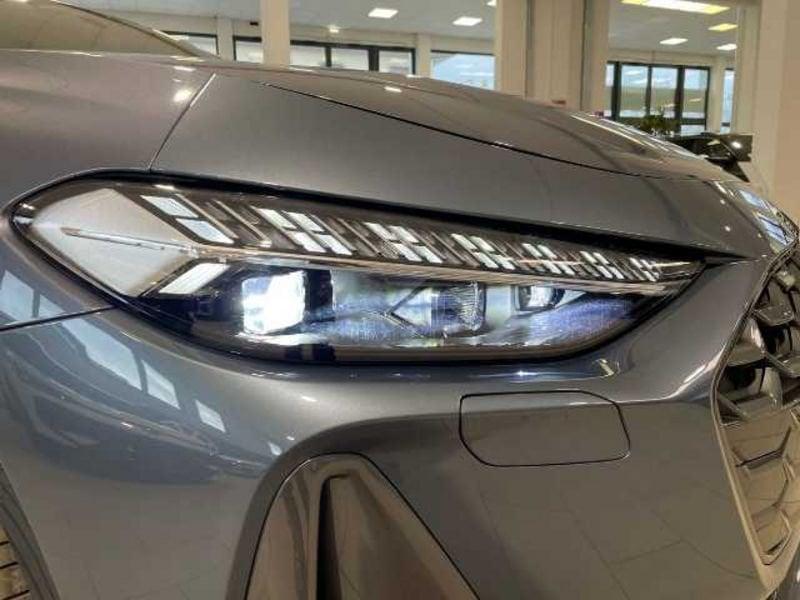 Audi A5 Avant 2.0 tdi mhev Business Advanced 204cv s-tronic