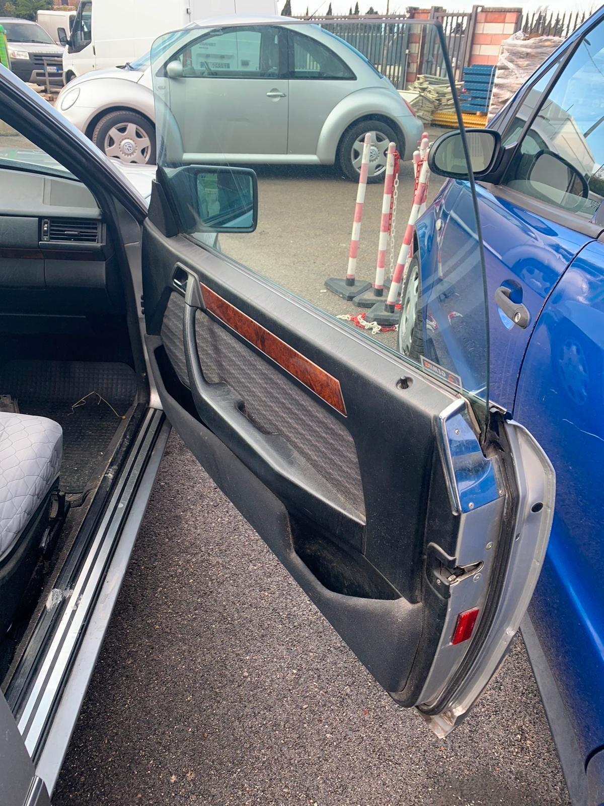 Mercedes-benz 200 CE 2.0