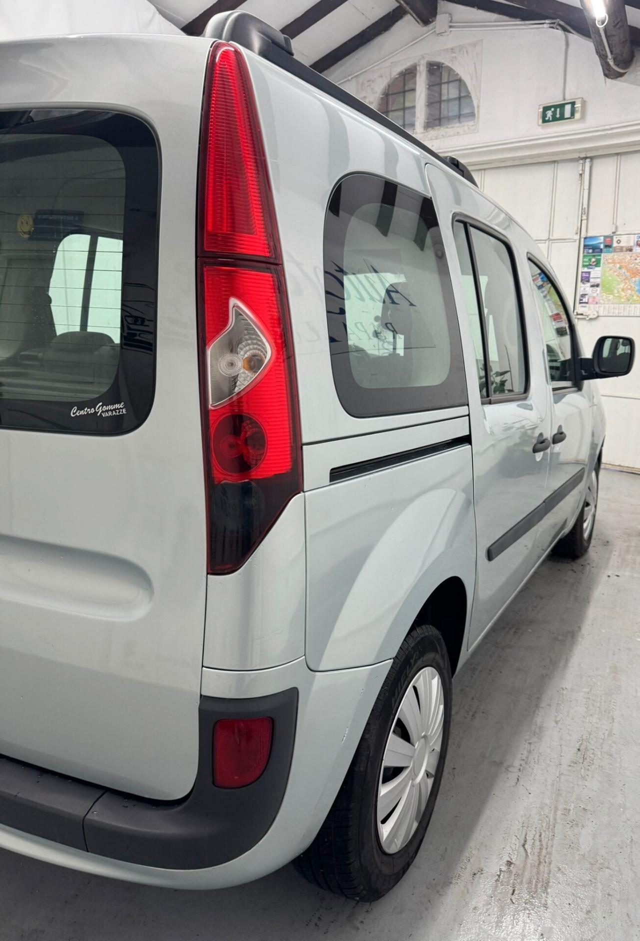 Renault Kangoo 1.6 105CV 5 porte Dynamique BENZ/GPL