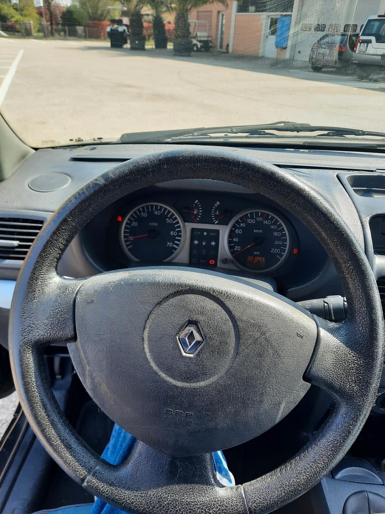 Renault Clio 1.5 dCi 65CV OK NEOPATENTATI