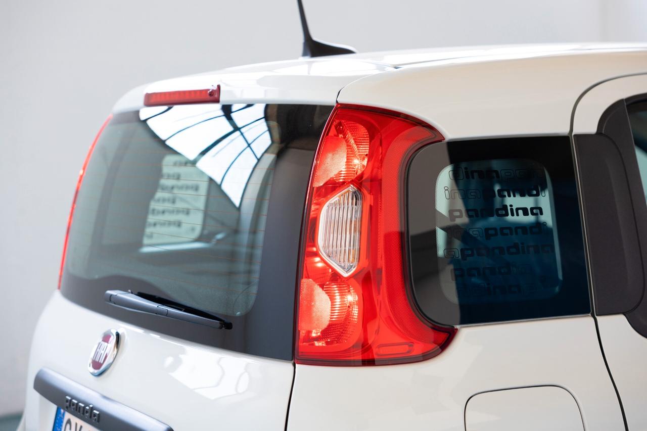 Fiat Panda 1.0 FireFly S&S Hybrid Pandina IVA ESPOSTA