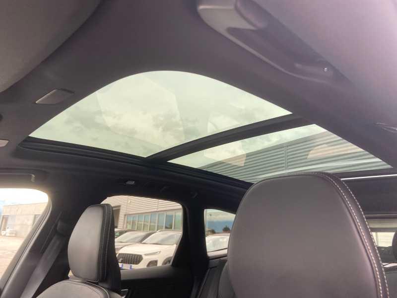 VOLVO XC60 2.0 b4 R-DeSiGn AwD AuTo