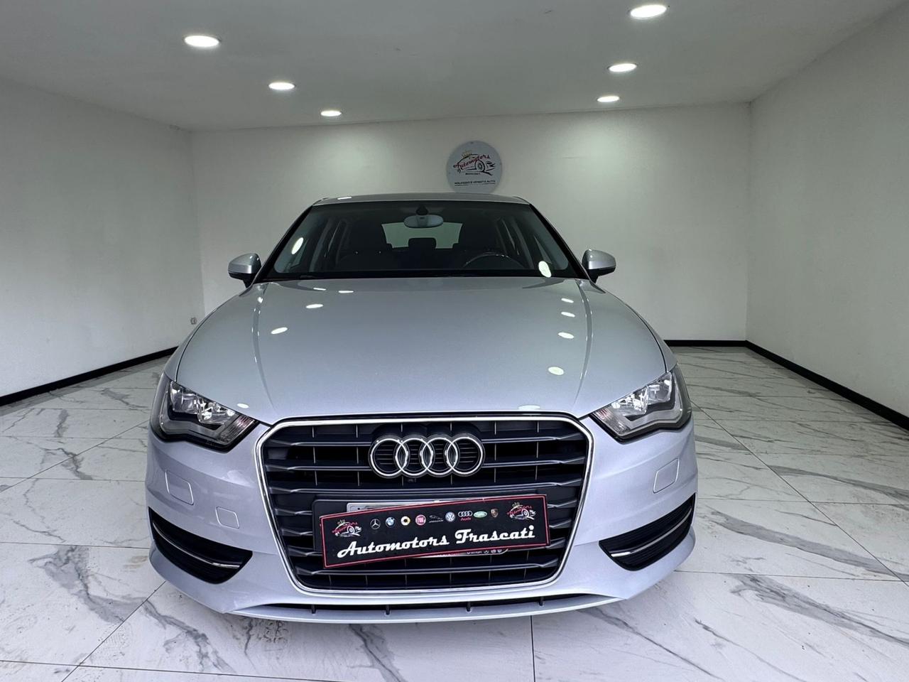 Audi A3 SPB 1.6 TDI S tronic -GARANTITA-2013
