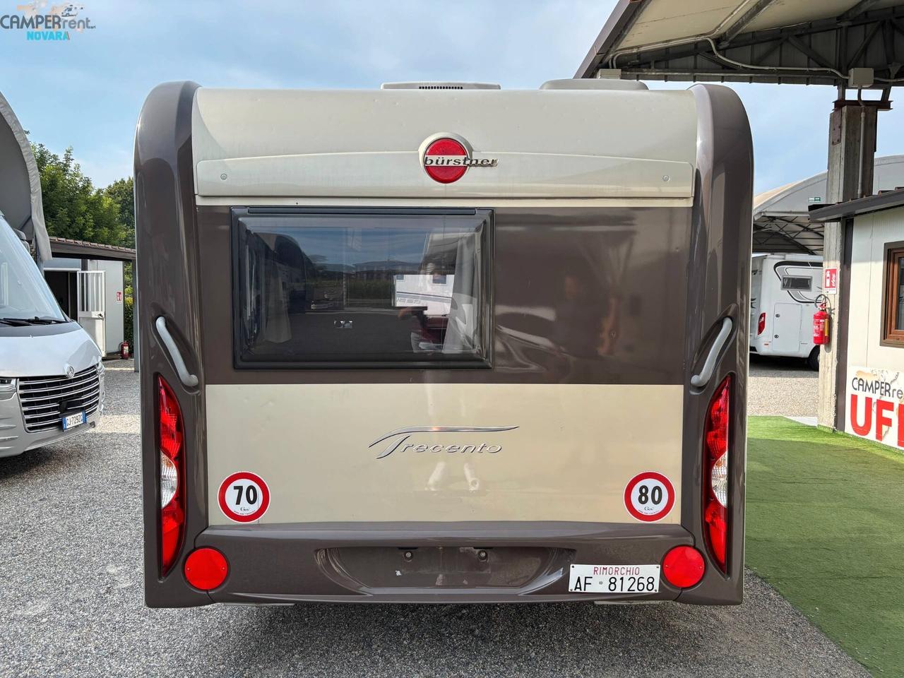 BÜRSTNER TRECENTO 465TS - ROULOTTE CON LETTO MATRIMONIALE ALLA FRANCESE IN CODA