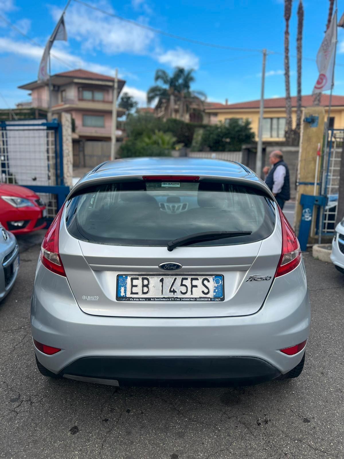 Ford Fiesta 1.2 82 CV 5 porte Titanium