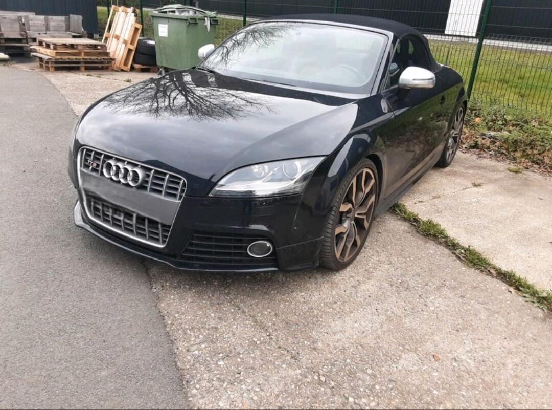 Audi TTS Roadster